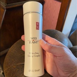 Wei-East White Lotus Toner